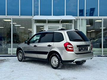 Lada (ВАЗ) , 2020г., передний привод, механика