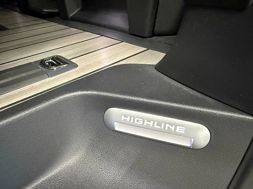 Volkswagen Multivan, 2023г, полный привод, робот