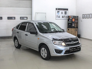 Lada (ВАЗ) Granta, 2015г, передний привод, механика