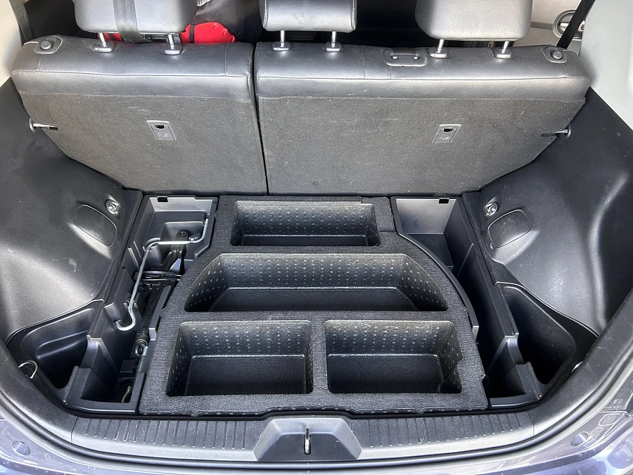 Toyota Corolla Rumion, 2011г., передний привод, вариатор