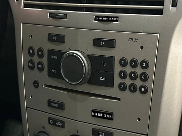 Opel Astra, 2007г, передний привод, механика