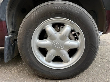 Chevrolet Niva, 2003г, полный привод, механика