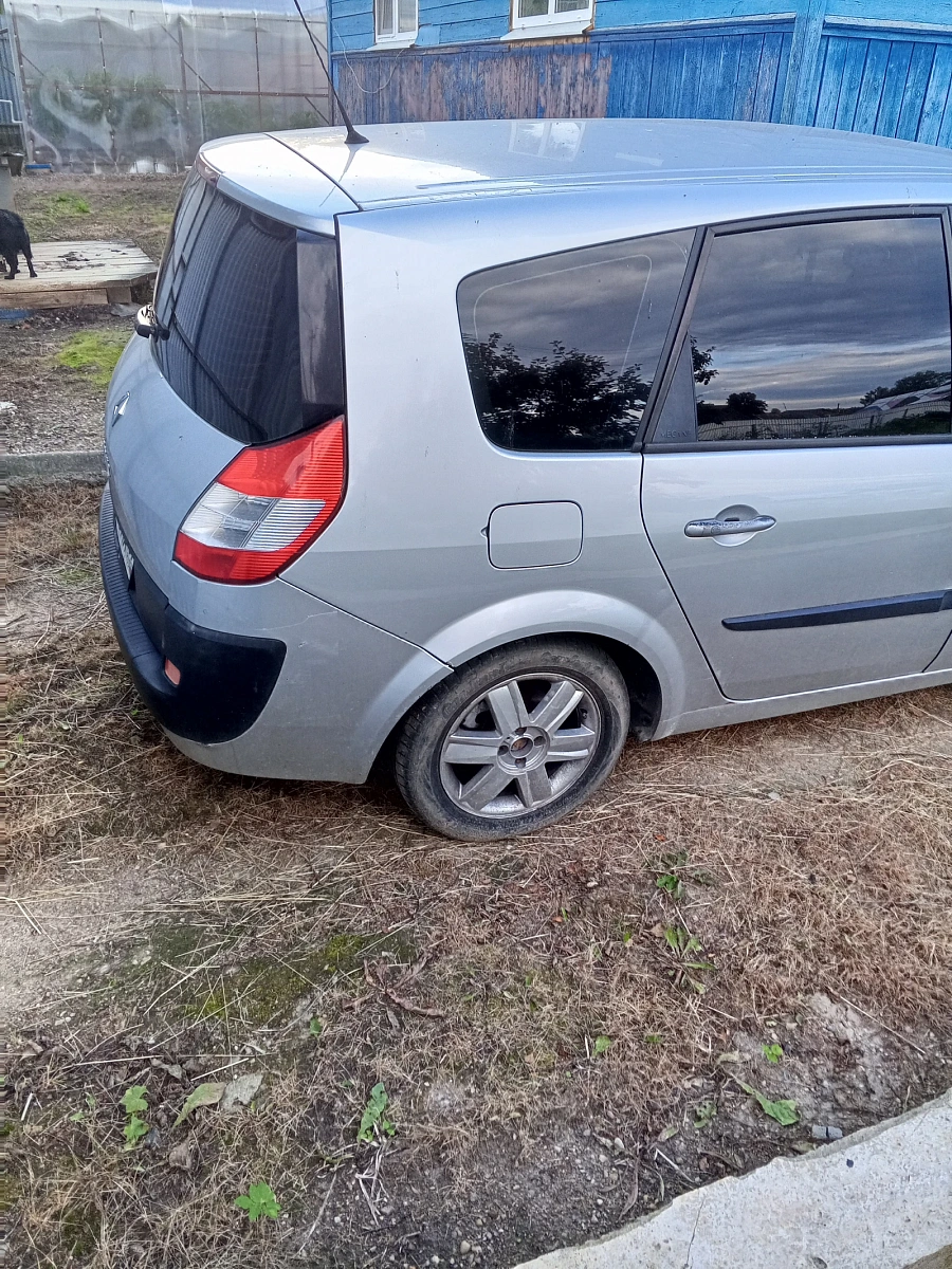 Renault Scenic, 2006г., передний привод, механика