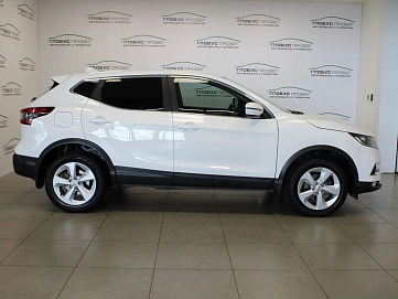 Nissan Qashqai, 2019г, передний привод, автомат