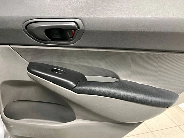 Honda Civic, 2006г, передний привод, механика