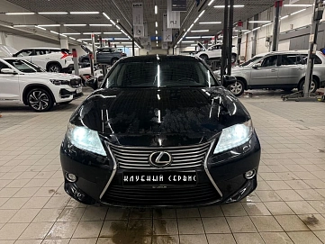 Lexus ES, 2015г, передний привод, автомат