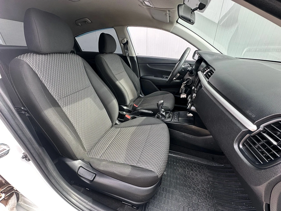 Kia Rio, 2017г., передний привод, механика