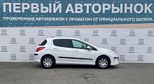 Peugeot 308, 2010г., передний привод, механика