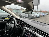 Volkswagen Passat, 2019г., полный привод, робот