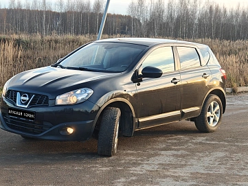 Nissan Qashqai, 2011г, полный привод, вариатор
