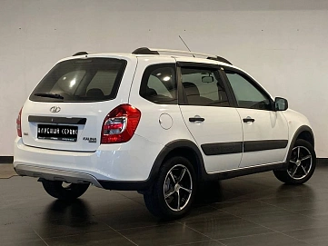 Lada (ВАЗ) Kalina, 2015г, передний привод, автомат