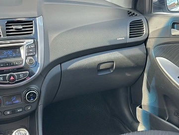 Hyundai Solaris, 2015г, передний привод, механика