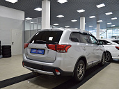 Mitsubishi Outlander, 2015г., полный привод, вариатор