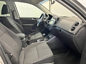 Volkswagen Tiguan, 2012г., полный привод, автомат