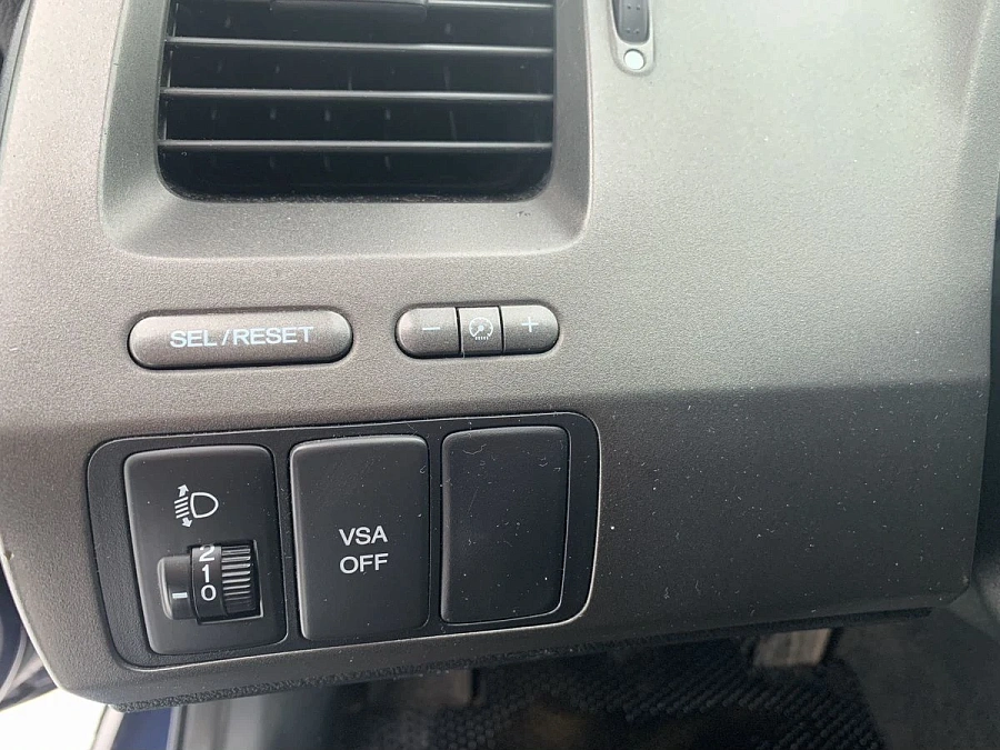 Honda Civic, 2010г., передний привод, механика