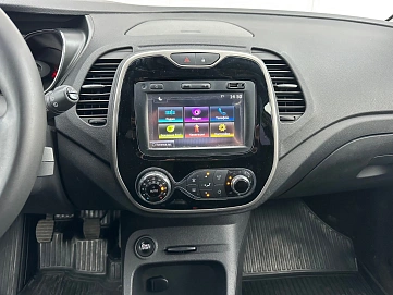 Renault Kaptur, 2017г, передний привод, механика
