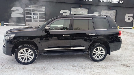 Toyota Land Cruiser, 2017г, полный привод, автомат