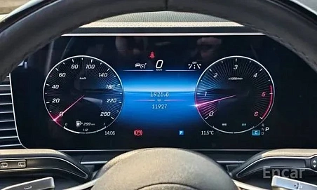 Mercedes-Benz GLS, 2024г, полный привод, автомат