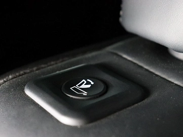 Kia Sorento, 2020г, передний привод, робот