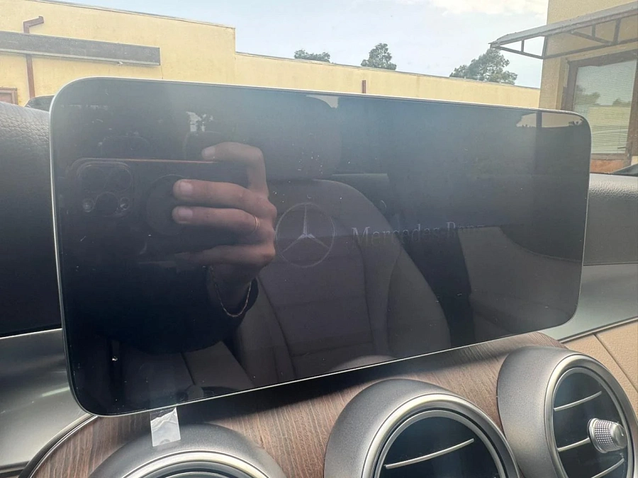 Mercedes-Benz C-Класс, 2021г., полный привод, автомат