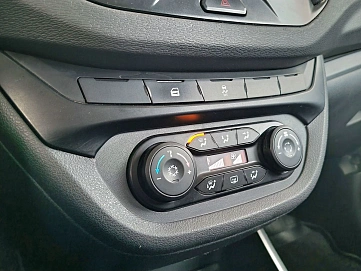 Lada (ВАЗ) Vesta, 2020г, передний привод, механика