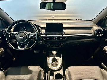 Kia Cerato, 2021г, передний привод, автомат