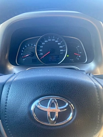 Toyota RAV4, 2013г, полный привод, вариатор