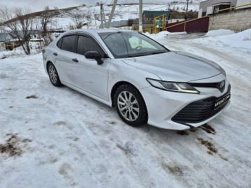 Toyota Camry, 2020г, передний привод, вариатор