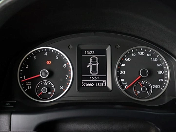 Volkswagen Tiguan, 2011г, полный привод, механика