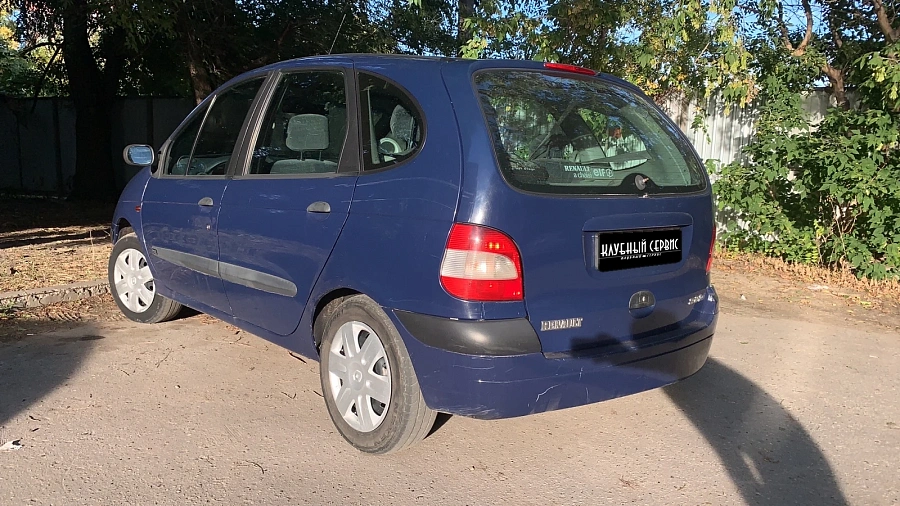 Renault Scenic, 2000г., передний привод, автомат