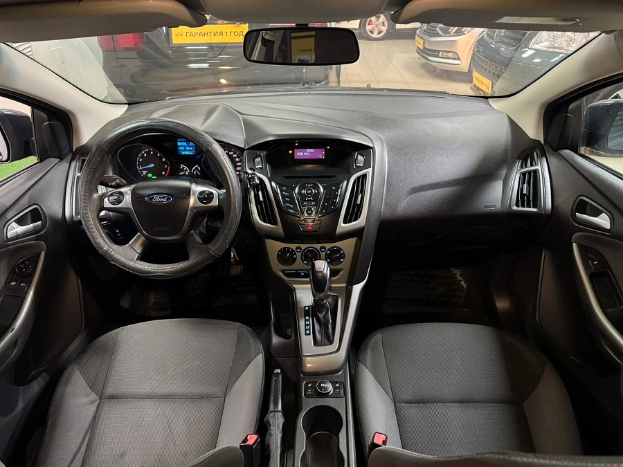 Ford Focus, 2011г., передний привод, робот