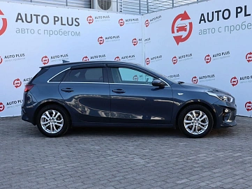 Kia Ceed, 2020г, передний привод, автомат