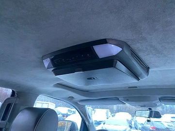 Toyota Sequoia, 2010г, полный привод, автомат