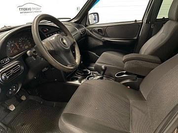 Chevrolet Niva, 2013г, передний привод, механика