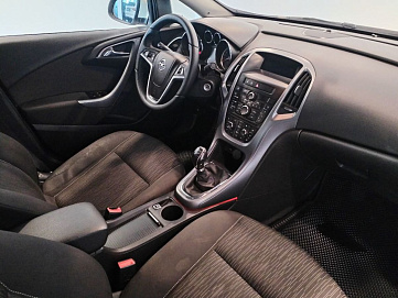 Opel , 2013г., передний привод, механика