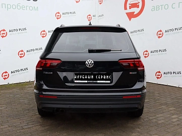 Volkswagen Tiguan, 2020г, передний привод, робот