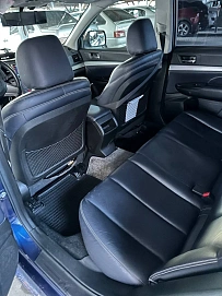 Subaru Legacy, 2011г., полный привод, вариатор