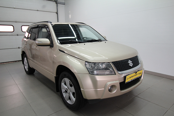 Suzuki Grand Vitara, 2012г., полный привод, автомат