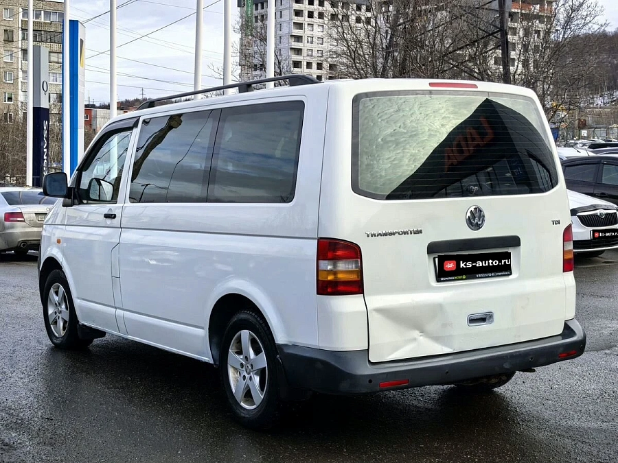 Volkswagen Transporter, 2003г., передний привод, механика