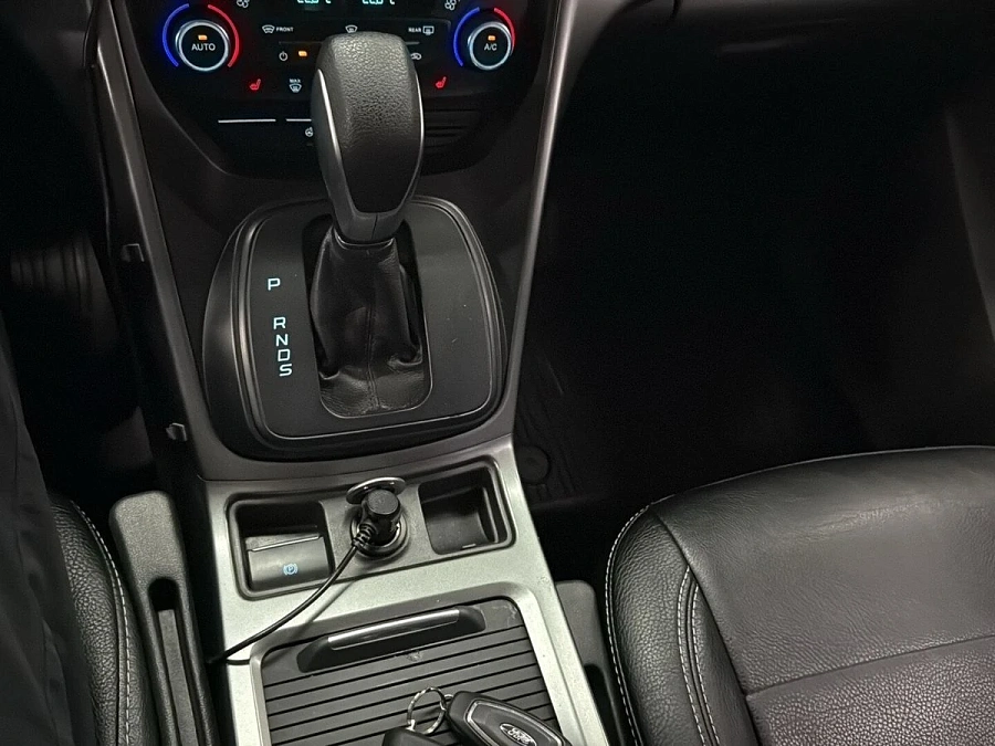 Ford Kuga, 2017г., полный привод, автомат