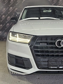 Audi Q7, 2015г, полный привод, автомат