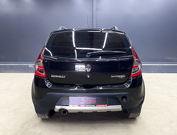 Renault Sandero, 2012г, передний привод, механика