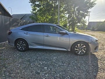 Honda Civic, 2016г, передний привод, вариатор