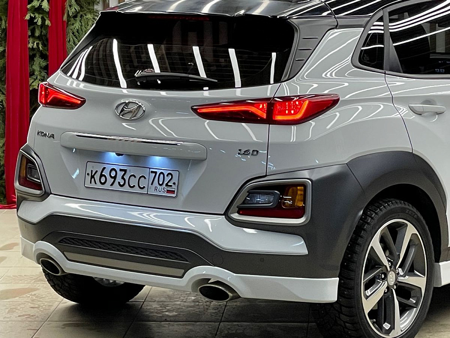 Hyundai Kona, 2018г., передний привод, робот