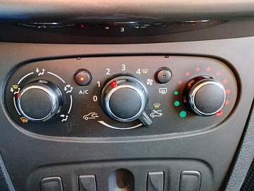 Renault Logan, 2021г, передний привод, механика