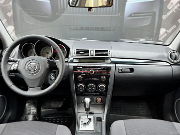 Mazda 3, 2008г, передний привод, автомат