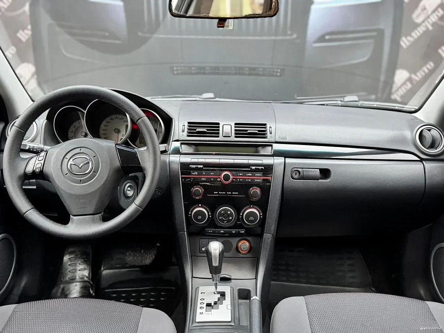 Mazda 3, 2008г., передний привод, автомат