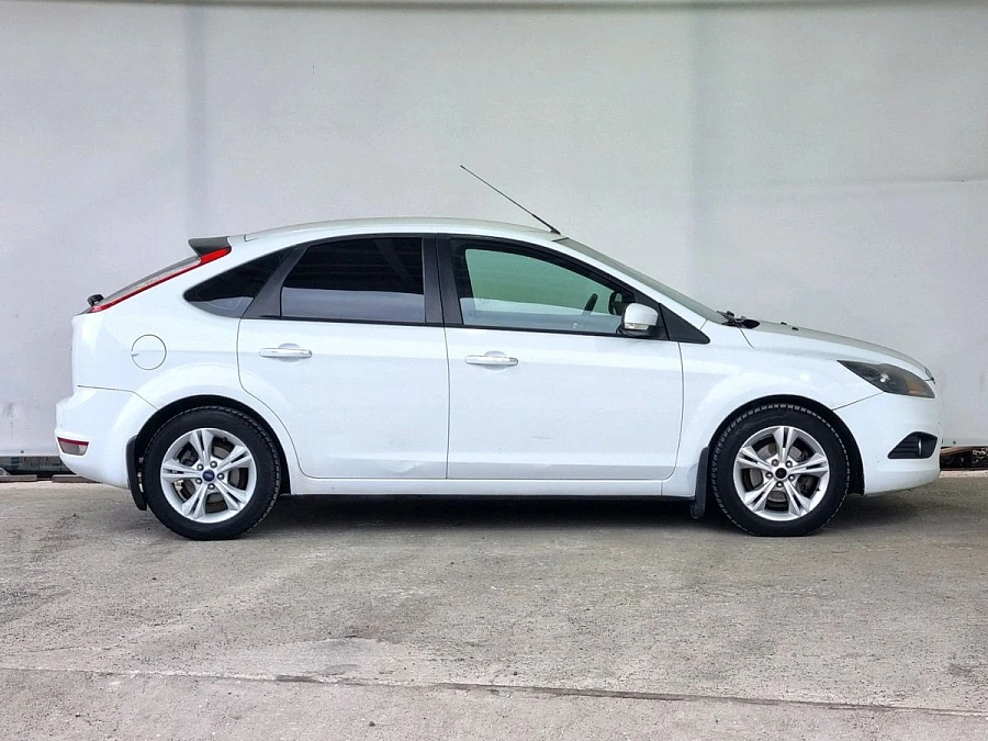 Ford Focus, 2010г., передний привод, механика