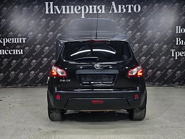 Nissan Qashqai, 2013г, передний привод, вариатор
