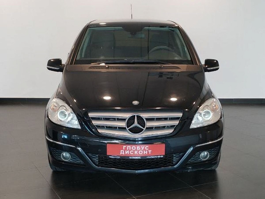 Mercedes-Benz , 2011г., передний привод, автомат